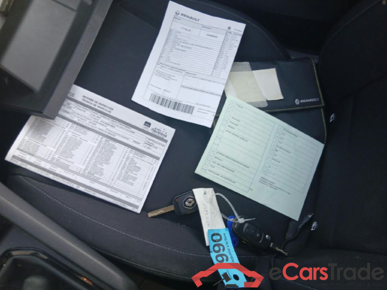 RENAULT Clio / 2019 / 5P / berlina con portón Business SCe 53 kW (72CV) #5