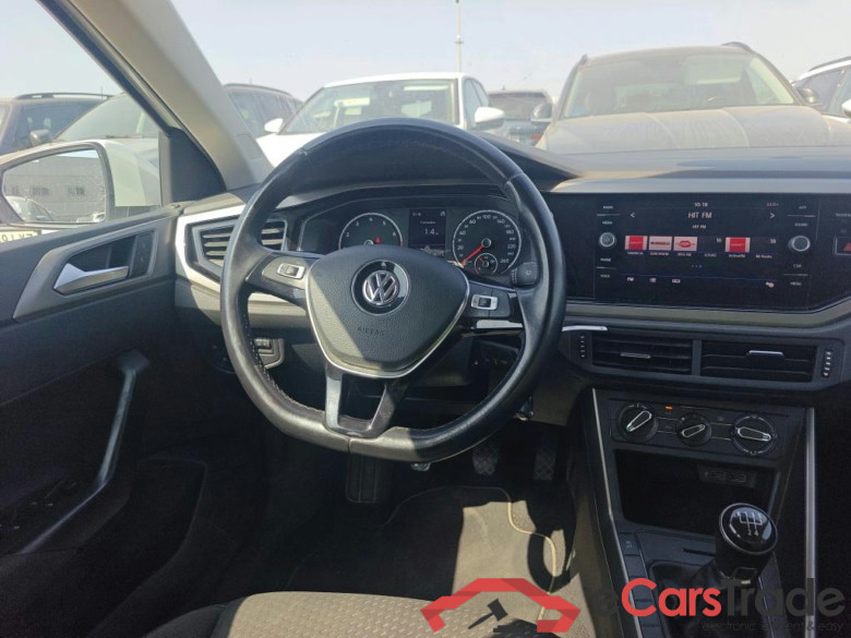 VOLKSWAGEN Polo / 2017 / 5P / berlina con portón Advanced 1.0 TSI 70kW (95CV) (CX) #3