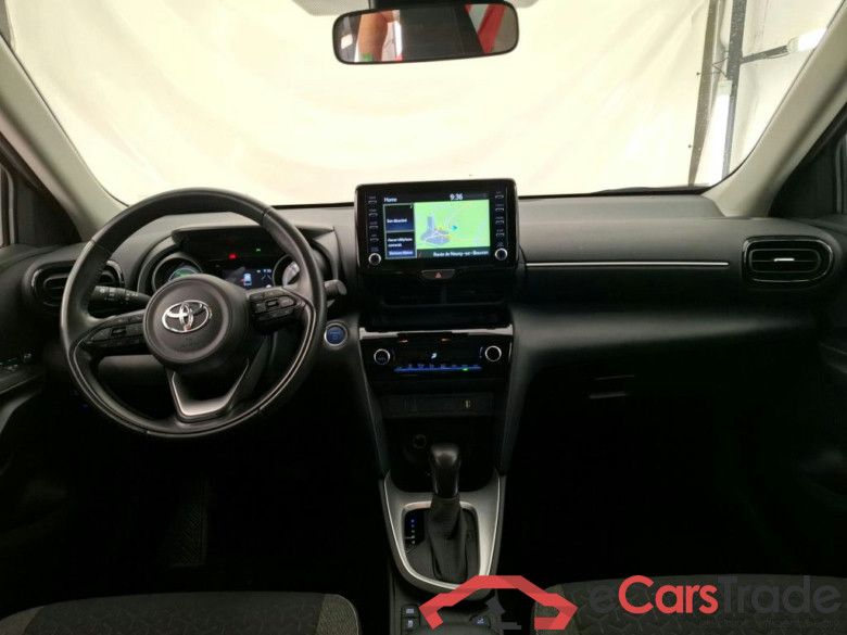 TOYOTA Yaris Cross Hybride / 2021 / 5P / SUV 1.5 HYBRID 116H DYNAMIC BUSINESS BEY AWD #5