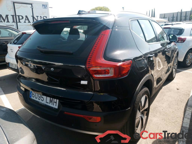 VOLVO XC40 / 2017 / 5P / todoterreno 1.5 T5 Twin Recharge Inscription Ex Auto #2