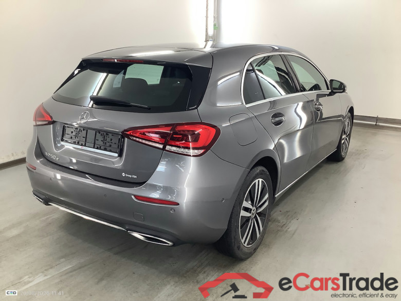 MERCEDES-BENZ A-Klasse 1.3 A 250 E DCT BUSINESS SOLUTION #4