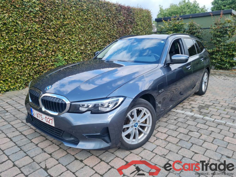 BMW - BMW 3 TOURING 320e 204PK Pack Business With Climatic & Navigation  * HYBRID * #1