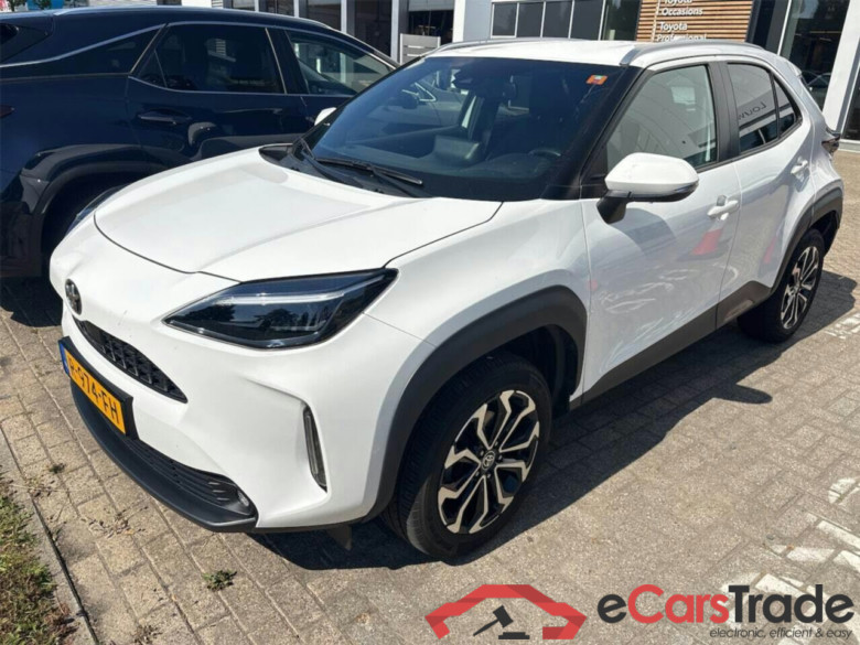 TOYOTA Yaris Cross 1.5 VVT-I Dynamic #1