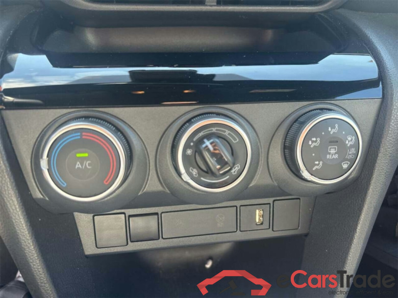 TOYOTA Yaris Cross 1.5 VVT-I Dynamic #6