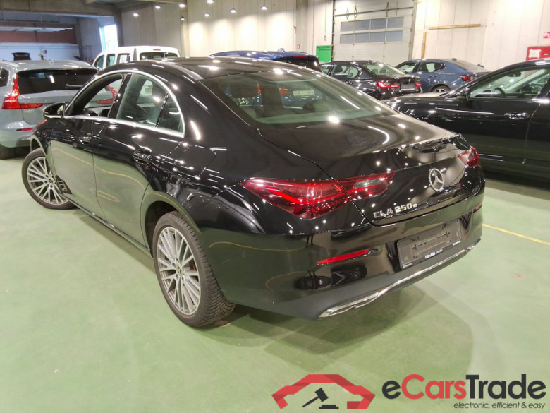 MERCEDES-BENZ CLA 1.3 CLA 250 E LUXURY LINE DCT #2