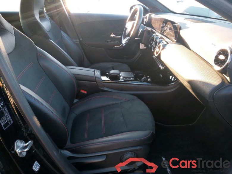 MERCEDES-BENZ Clase A / 2018 / 5P / berlina con portón A 200 d #6