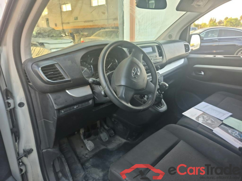 TOYOTA Proace Verso / 2020 / 5P / monovolumen 1.5D 120CV VX SHUTTLE L1 #3