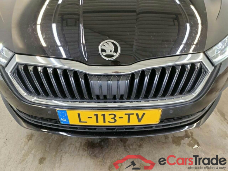 SKODA Octavia Combi 1.0 TSI Bns Edition #4