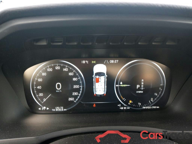 VOLVO XC90 / 2019 / 5P / todoterreno 2.0 T8 AWD Business Plus Auto #4
