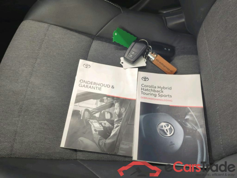 Toyota Corolla Touring Sports 2.0 Hybrid Business Plus 5d #4