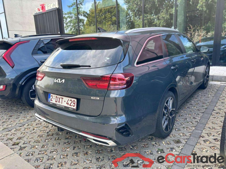 KIA Ceed SW PHEV Ceed SW 1.6 GDi PHEV Business Line DCT #3