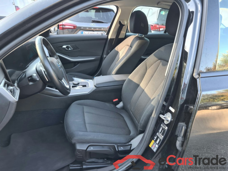 BMW 320e Plug-In Hybrid Aut. LED LC-Pro Navi-Pro KeylessGo Camera Klima PDC ... #5