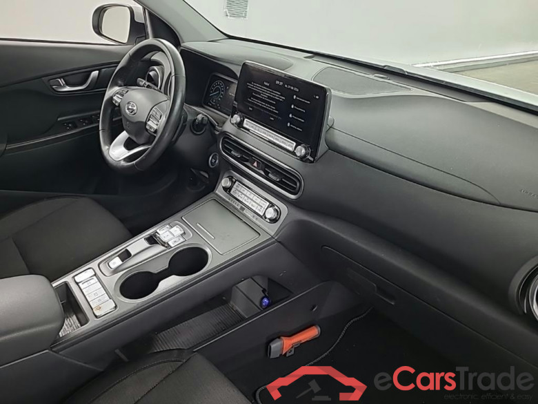 HYUNDAI Kona Comfort Electric 64 kWh 5D #6