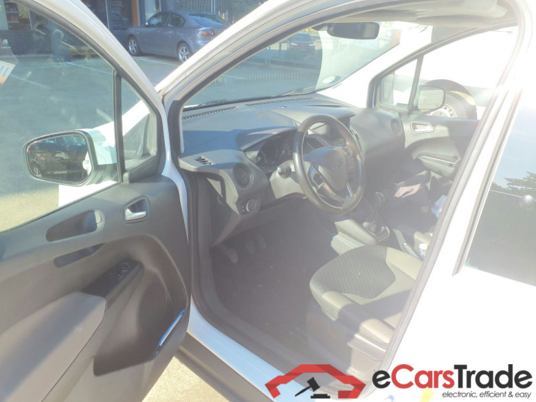 Ford Tourneo Courier 1.5 TDCi  #5
