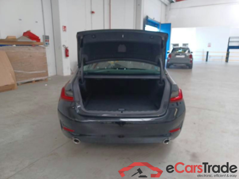 BMW SERIE 3 / 2018 / 4P / BERLINA 330E BUSINESS ADVANTAGE AUT. #5