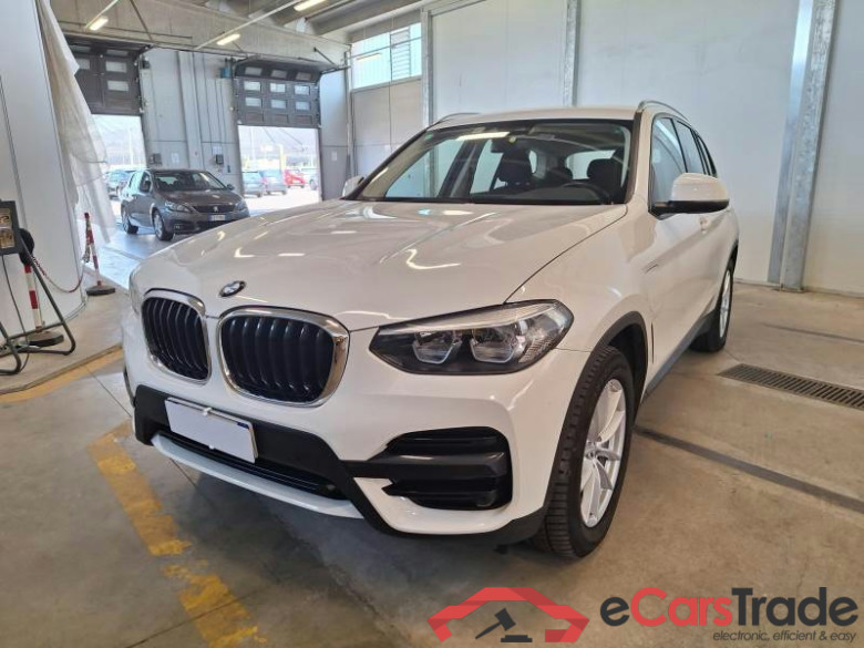 BMW X3 / 2017 / 5P / SUV XDRIVE 30E BUSINESS ADVANTAGE