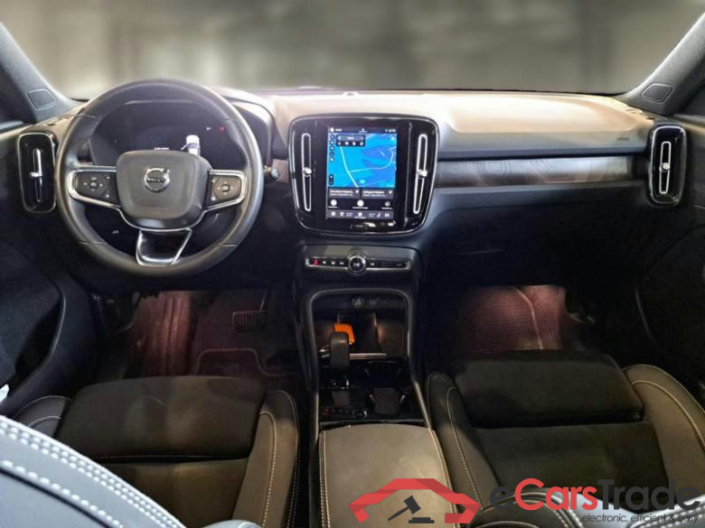 VOLVO XC40 / 2021 / 5P / SUV RECHARGE TWIN PLUS #3