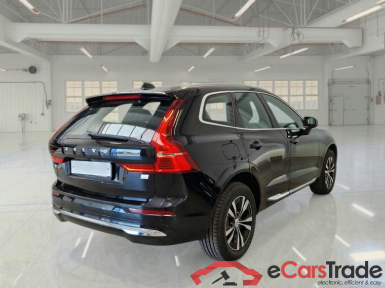 VOLVO XC60 / 2021 / 5P / SUV T6 PLUG-IN AWD AUTO RECHARGE INS. EXP #2