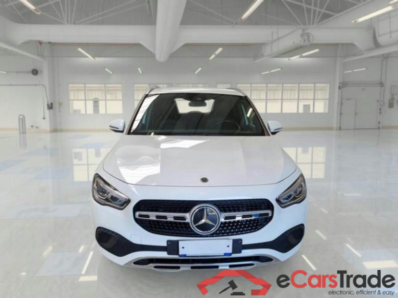 MERCEDES-BENZ GLA / 2020 / 5P / CROSSOVER GLA 200 D AUTOMATIC SPORT PLUS #6
