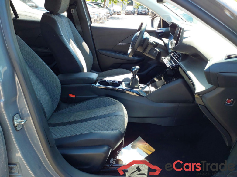 Peugeot 208 1.2 PureTech 100Hp Allure LED I-Cockpit 1/2 Leather Klima PDC ... #4