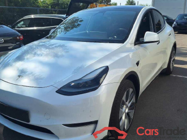 TESLA Model Y Long Range Dual Motor AWD 5d 378kW #1