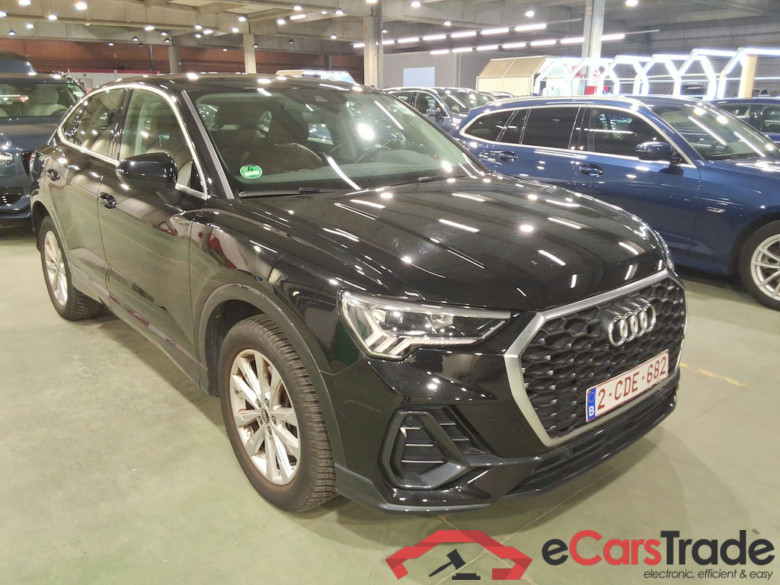 AUDI Q3 Sportback 1.4 45 TFSI E S TRONIC #3