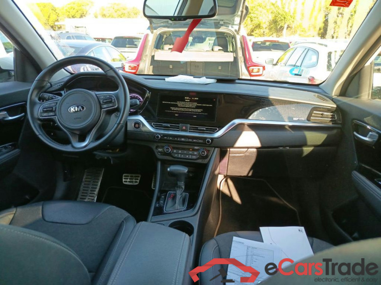 KIA Niro / 2019 / 5P / crossover 1.6 GDi HEV 104kW (141CV) Emotion #3