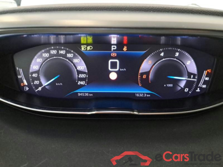 PEUGEOT 5008 / 2020 / 5P / SUV BLUEHDI 130 ALLURE EAT8 S/S AUT. #4