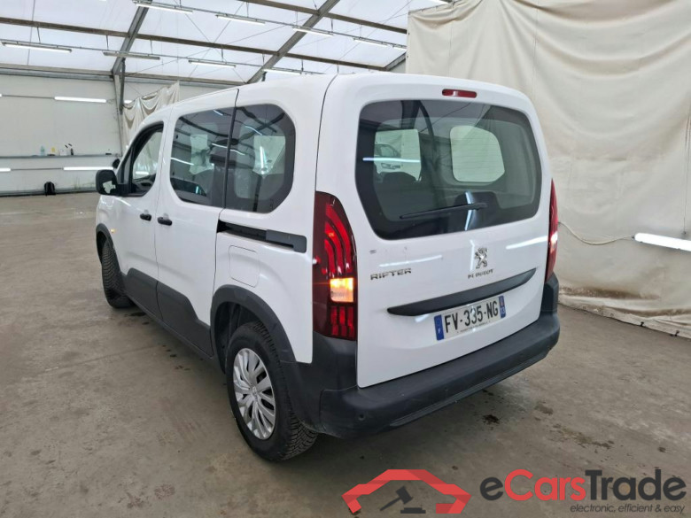 Rifter Active L1 1.2 PureTech 110 CV #2