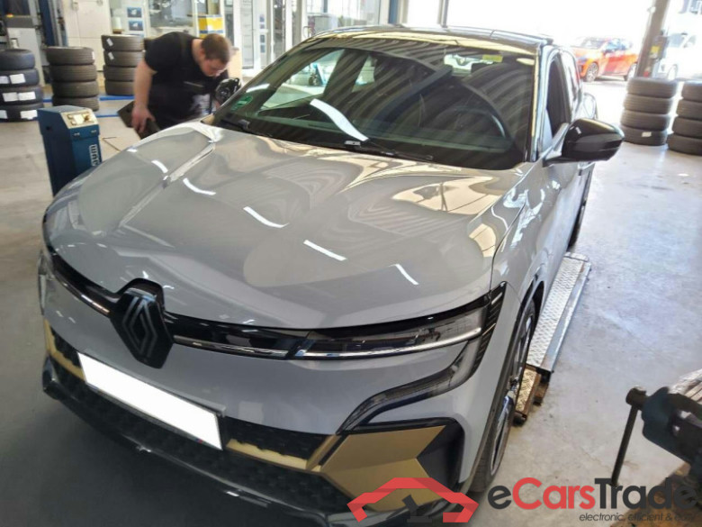 Renault Megane E-Tech Electric (02.2022->) DE - LimS5 EV60 220HP, Iconic (Batt. 60 kWh) optimum charge, 2022 - 2024