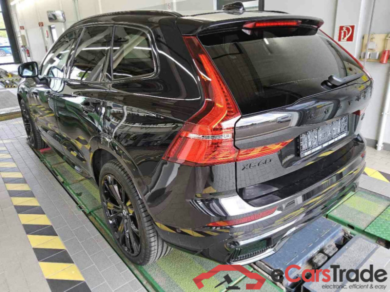 Volvo XC60 (03.2017->) DE - SUV5 B5 (Benzin) AWD EU6d, Plus Black Edition Mild-Hybrid, (Facelift) 2023 #4