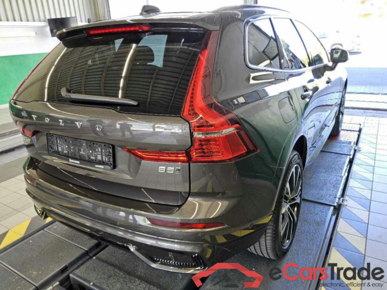 Volvo XC60 (03.2017->) DE - SUV5 B5 (Benzin) AWD EU6d, Ultra Dark Mild-Hybrid, (Facelift) 2023 - 2024 #3