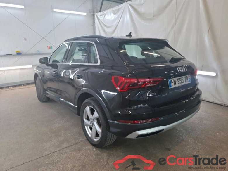 AUDI Q3 / 2018 / 5P / SUV 1.5 35 TFSI 150 S TRONIC DESIGN LUXE #2