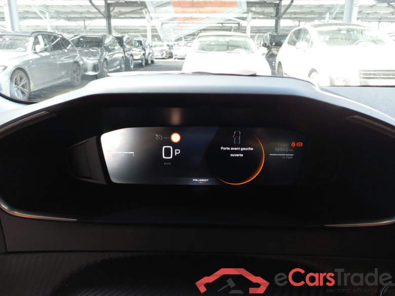PEUGEOT 208  PEUGEOT 208  Allure Hybrid 110 ch e-DCS6 + pack access #6