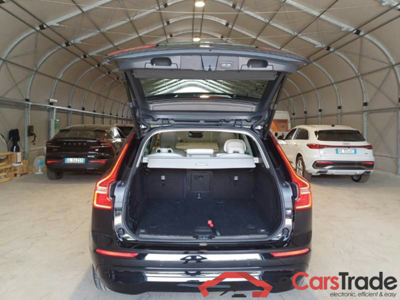 VOLVO XC60 / 2021 / 5P / FUORISTRADA B4 D AUTOMATICO CORE N1 #5