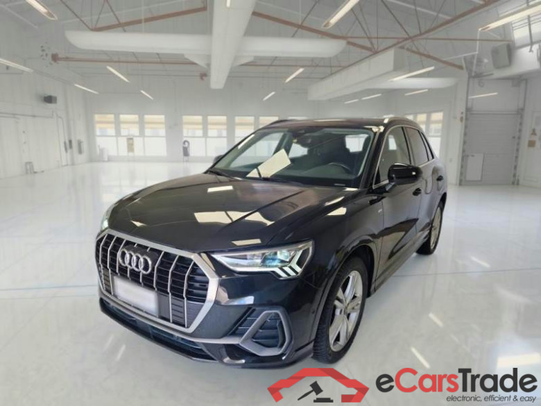 AUDI Q3 / 2018 / 5P / SUV 35 TDI QUATTRO S TRONIC S LINE EDITION