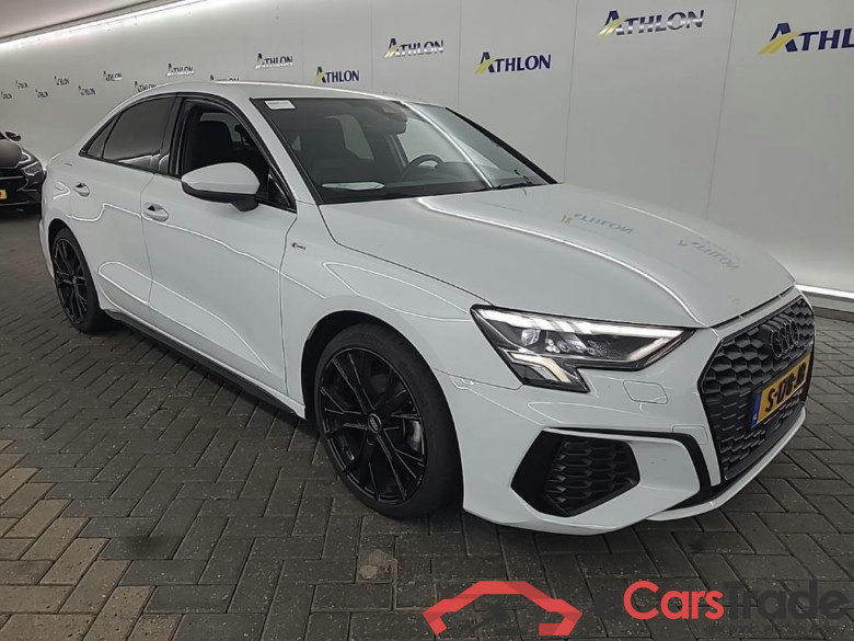 AUDI A3 Limousine 30 TFSI S tronic S edition 4D 81kW #2
