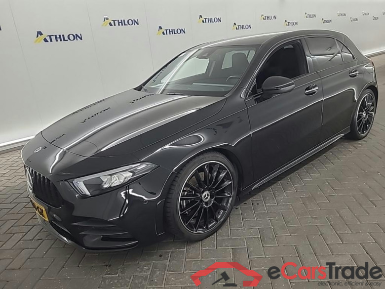MERCEDES-BENZ A-klasse A 250 e DCT AMG Line 5D 160kW #1