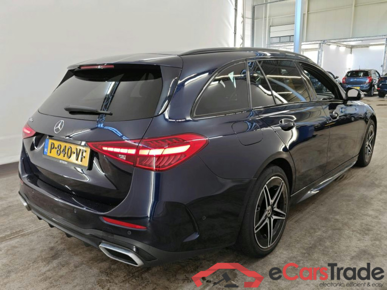 Mercedes-Benz C-Klasse Estate C 300 e AMG Line 5d #2