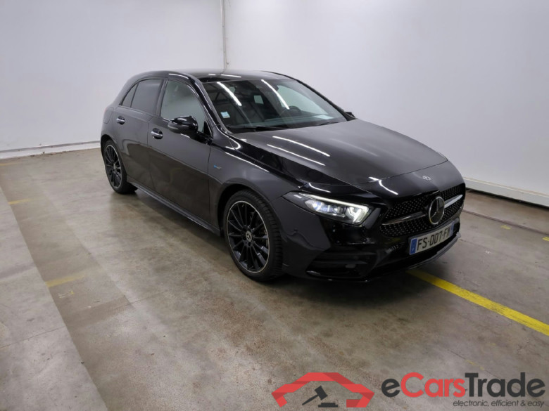MERCEDES-BENZ Classe A Compact / 2018 / 5P / Berline A 250 e AMG Line 8G-DCT #5