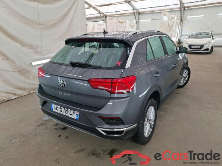 VOLKSWAGEN T-Roc / 2017 / 5P / SUV 1.0 TSI 110 LOUNGE BUSINESS #3