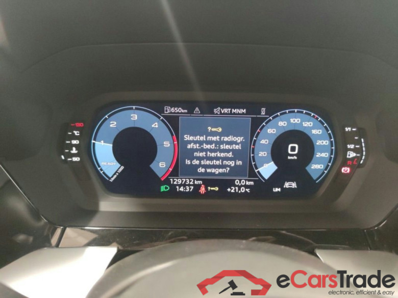 Audi A3 Sportback 2.0 30 TDi 85kW Attraction 5d #6