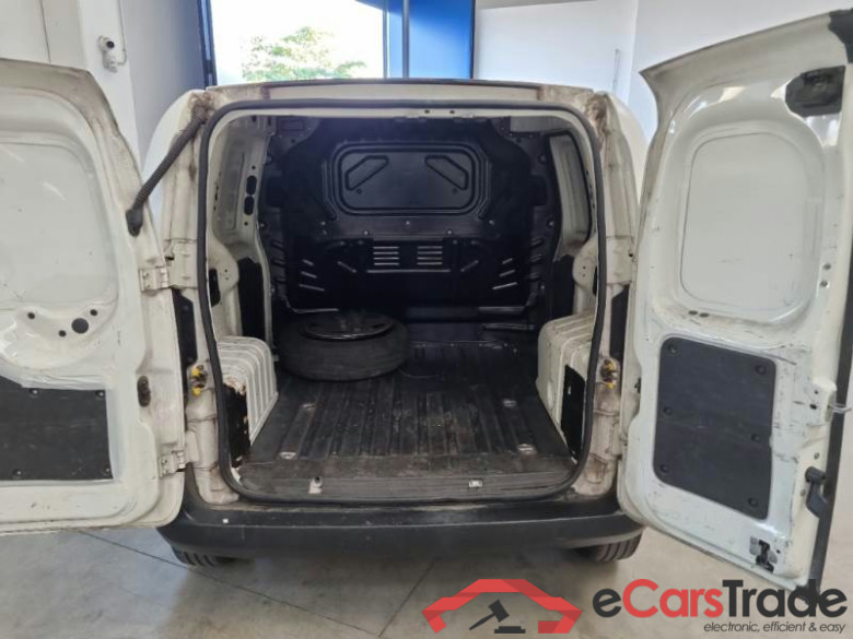 FIAT FIORINO / 2016 / 4P / VETT. FURGONATA 1.3 MULTIJET 95 CV E6 SX #5