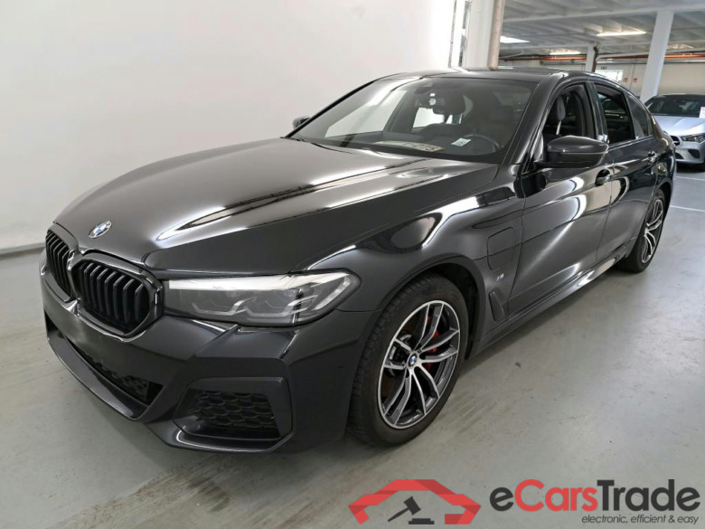 BMW 5 - 2020 530eA PHEV #1