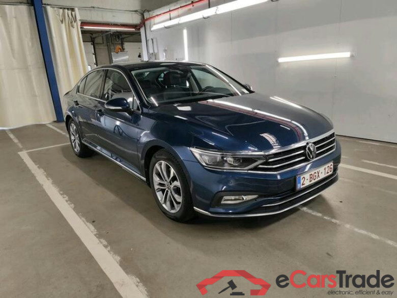 Volkswagen Passat Passat 1.5 TSI Elegance Business DSG 110kW/150pk  4D/P Auto-7 #2