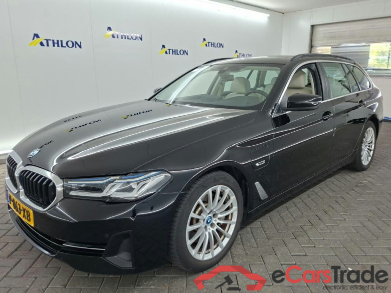 BMW 5-serie Touring 530e Business Edition Plus 5D 215kW #1