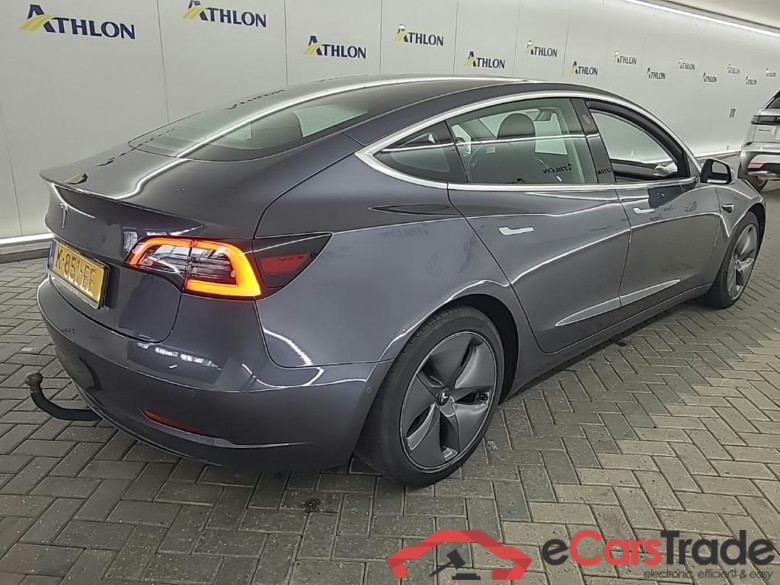Tesla Model 3 Standard Range Plus RWD 4D 225kW #3