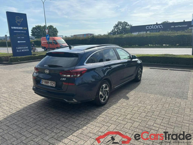 HYUNDAI i30 1.0 T-GDi Sky DCT #3