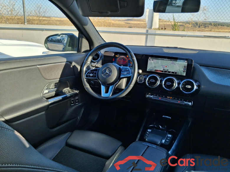 MERCEDES-BENZ GLA / 2020 / 5P / todoterreno GLA 250 e #3