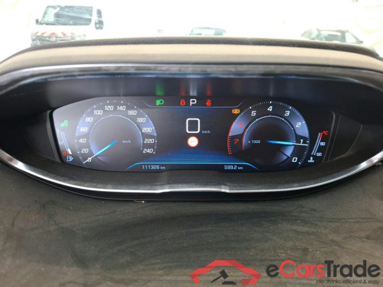 5008 Allure Business 1.2 PureTech 130CV BVA8 E6dT #6